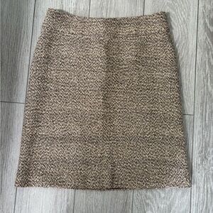 Alexander McQueen skirt in wool tweed. EUC.